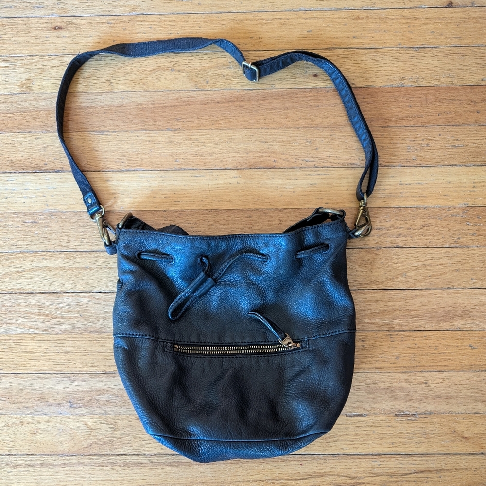 Vintage Fossil Bucket Bag